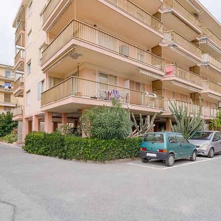 Apartamento Near The Sea - Wifi And Parking Ventimiglia Exterior foto