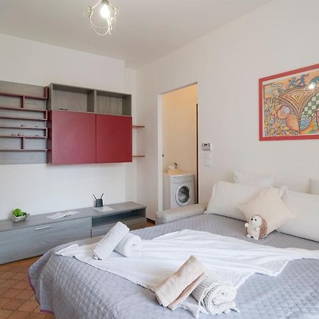 Apartamento Near The Sea - Wifi And Parking Ventimiglia Exterior foto