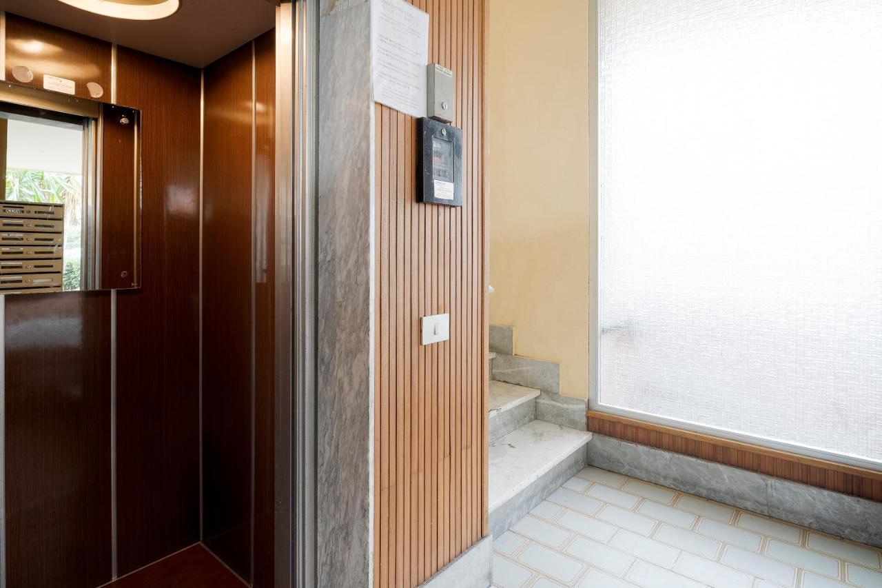 Apartamento Near The Sea - Wifi And Parking Ventimiglia Exterior foto