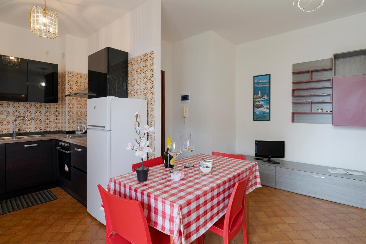 Apartamento Near The Sea - Wifi And Parking Ventimiglia Exterior foto