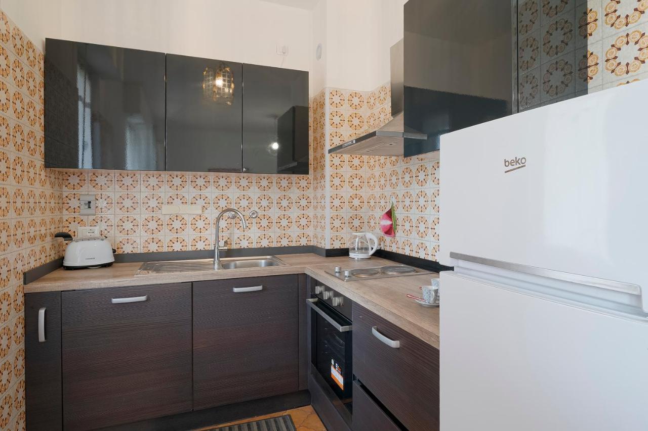 Apartamento Near The Sea - Wifi And Parking Ventimiglia Exterior foto